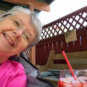 Meet your Posher, Darlene